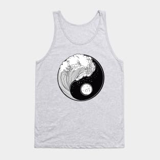 yin yang Tank Top